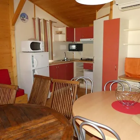 Les Pescalunes Campsite 3*